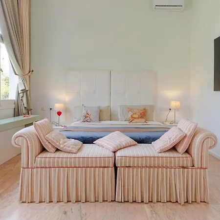 Barbara- Live Your Dream In * Marbella