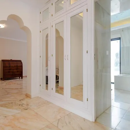 Villa Barbara- Live Your Dream In *